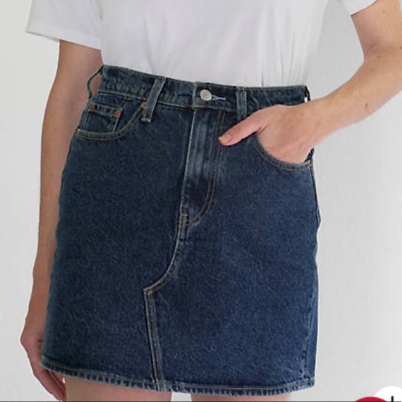 Levi's Dresses & Skirts - Levi’s High Rise Skirt